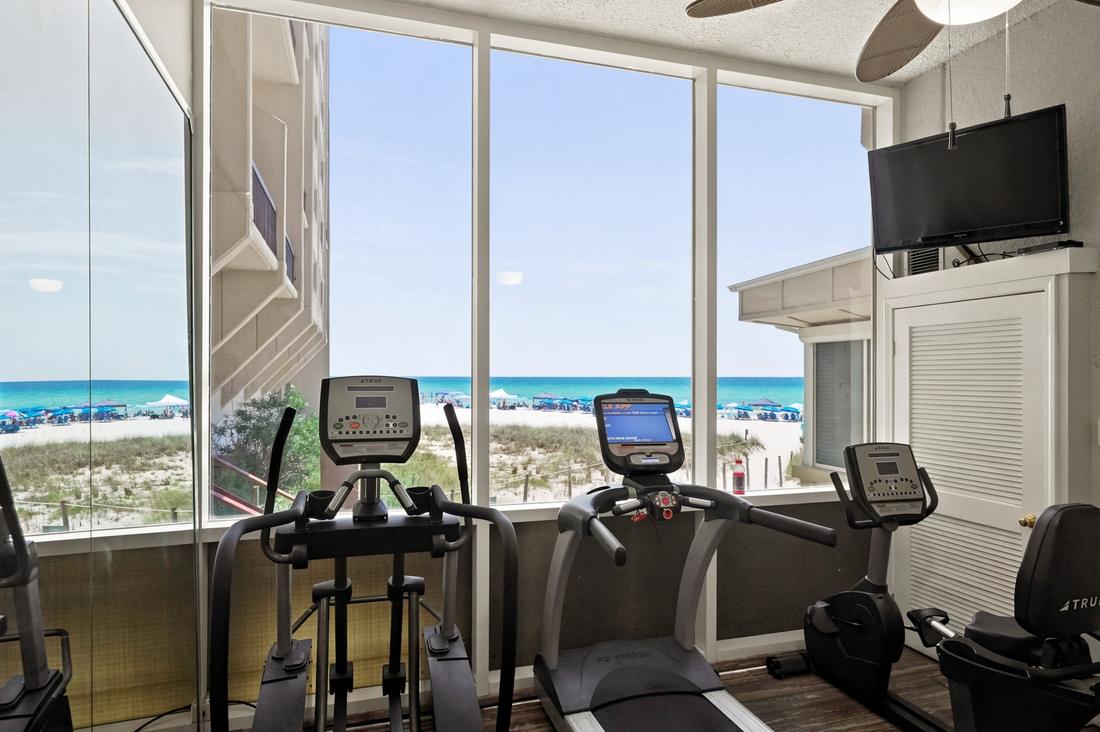 Fitness room with Gulf view