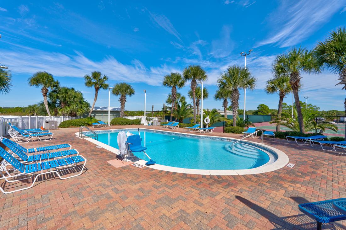 Pool with slide