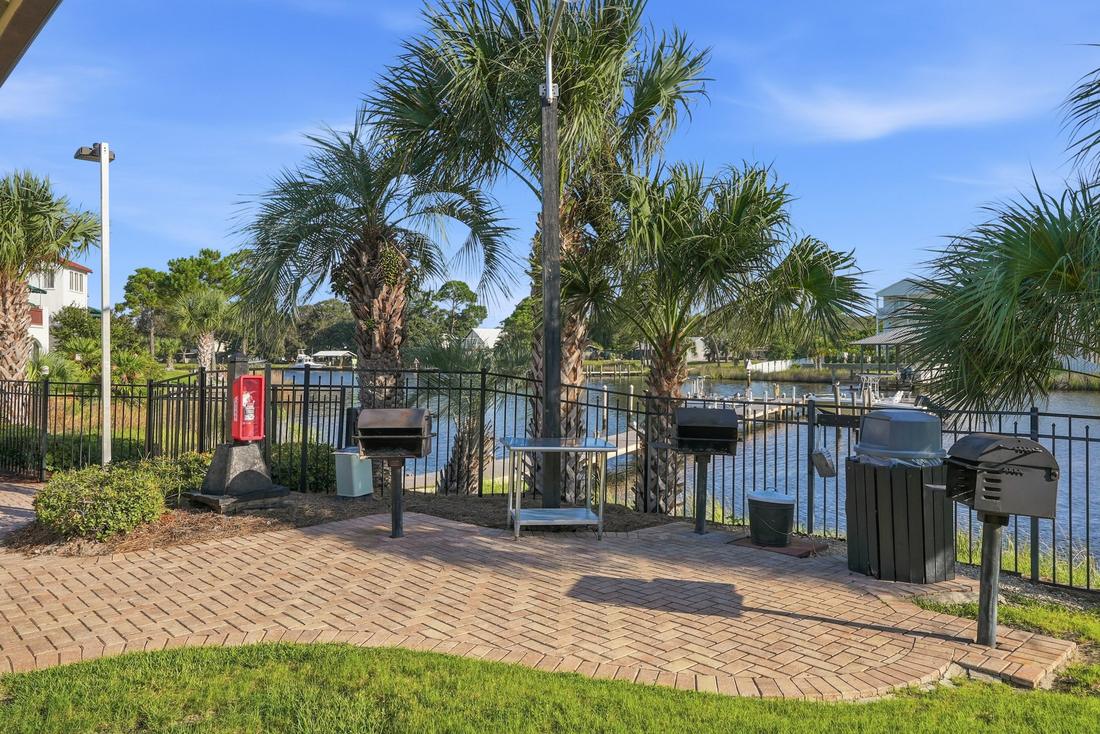 Grill stations by the lagoon