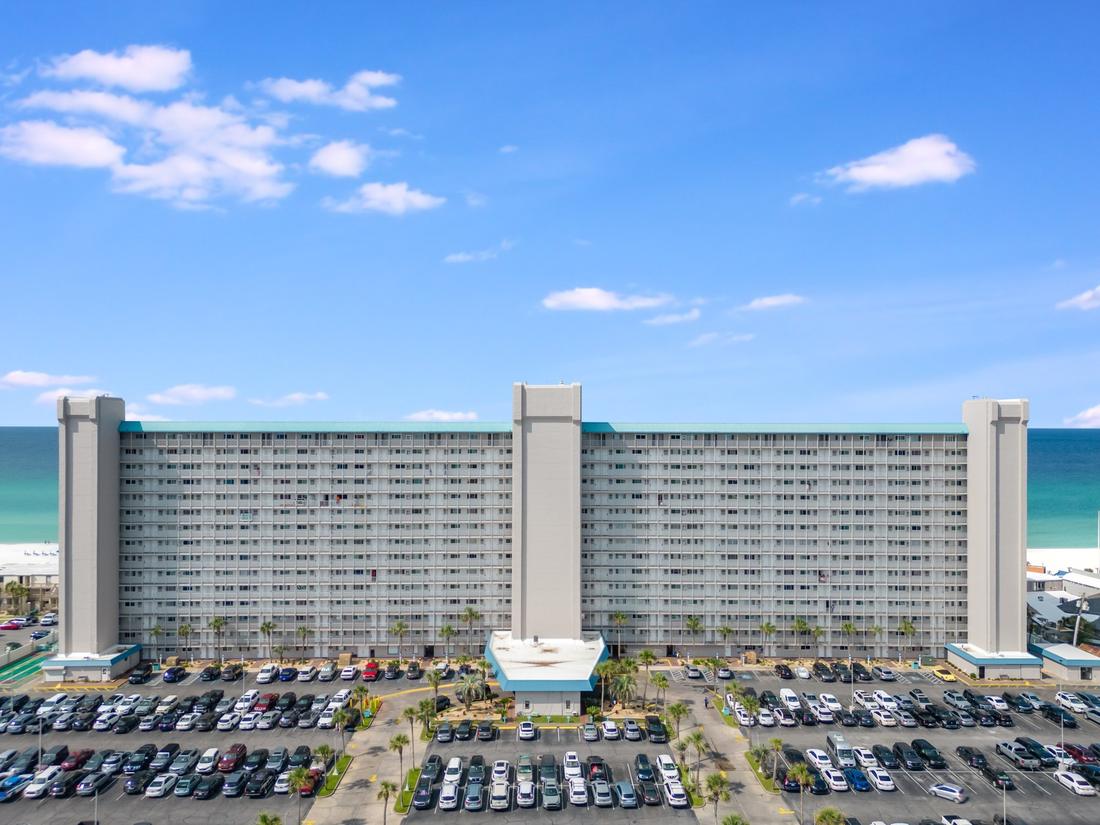 Summit Beach Resort building from the entrance side