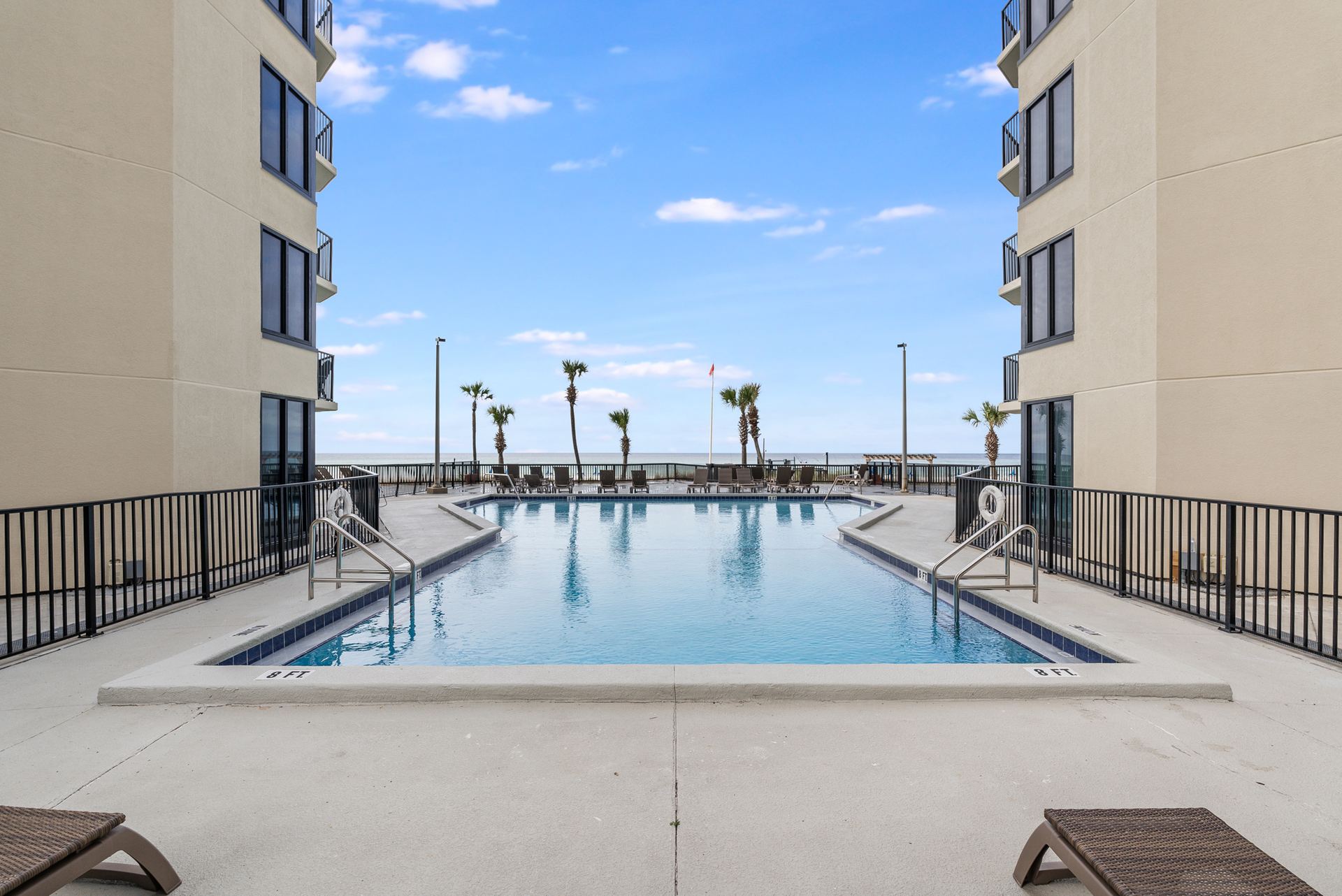 Sunbird pool and community