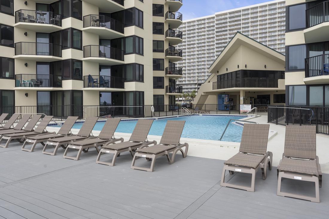 Sunbird amenities and grounds